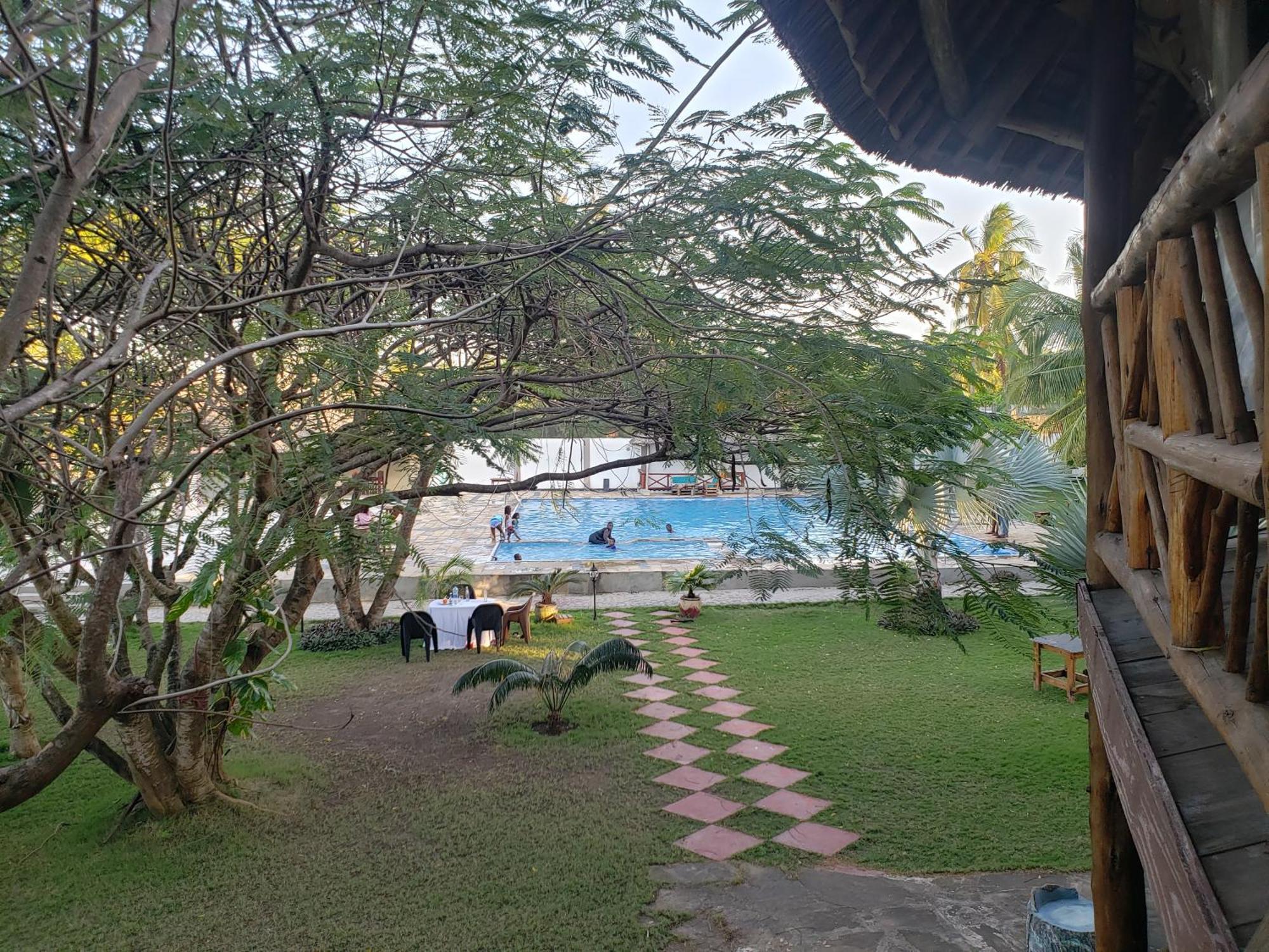 Kwa Mama Village Beach Resort Dar-es-Salaam Eksteriør bilde
